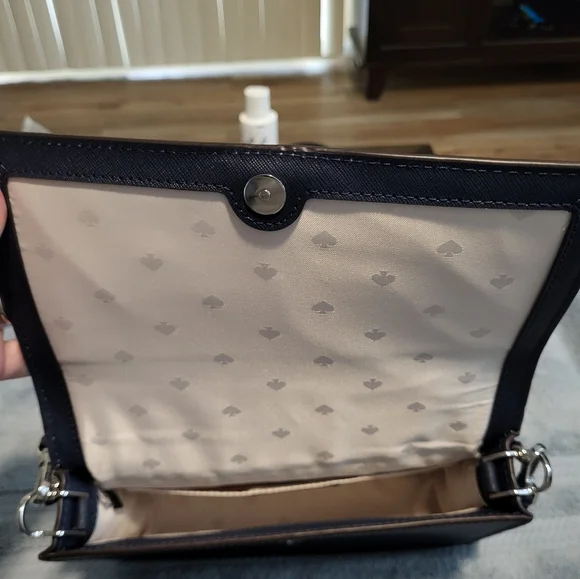 Kate Spade Cameron Colorblock Blue,Green  white Silver Soffiano Leather.Gorgeous - Picture 7 of 7